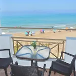 Beachfront 2-Bed Luxury Apartment - Agios Gordios, Corfu, Greece