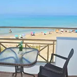 Beachfront 2-Bed Luxury Apartment - Agios Gordios, Corfu, Greece