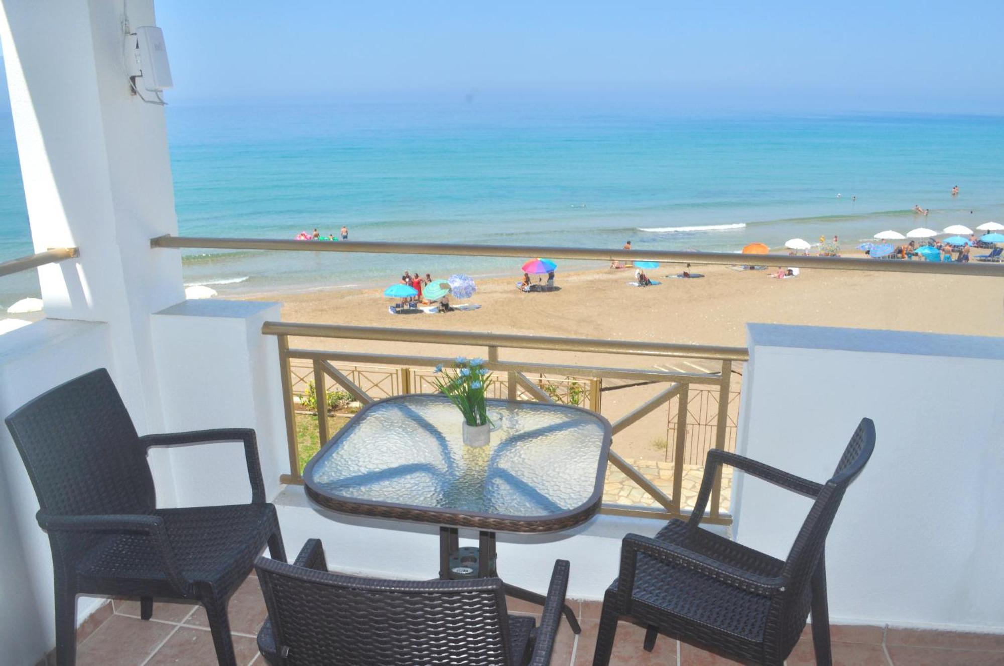 Apartment Beachfront 2-bed Luxury - Agios Gordios, Corfu, Greece Agios Gordios (Corfu)