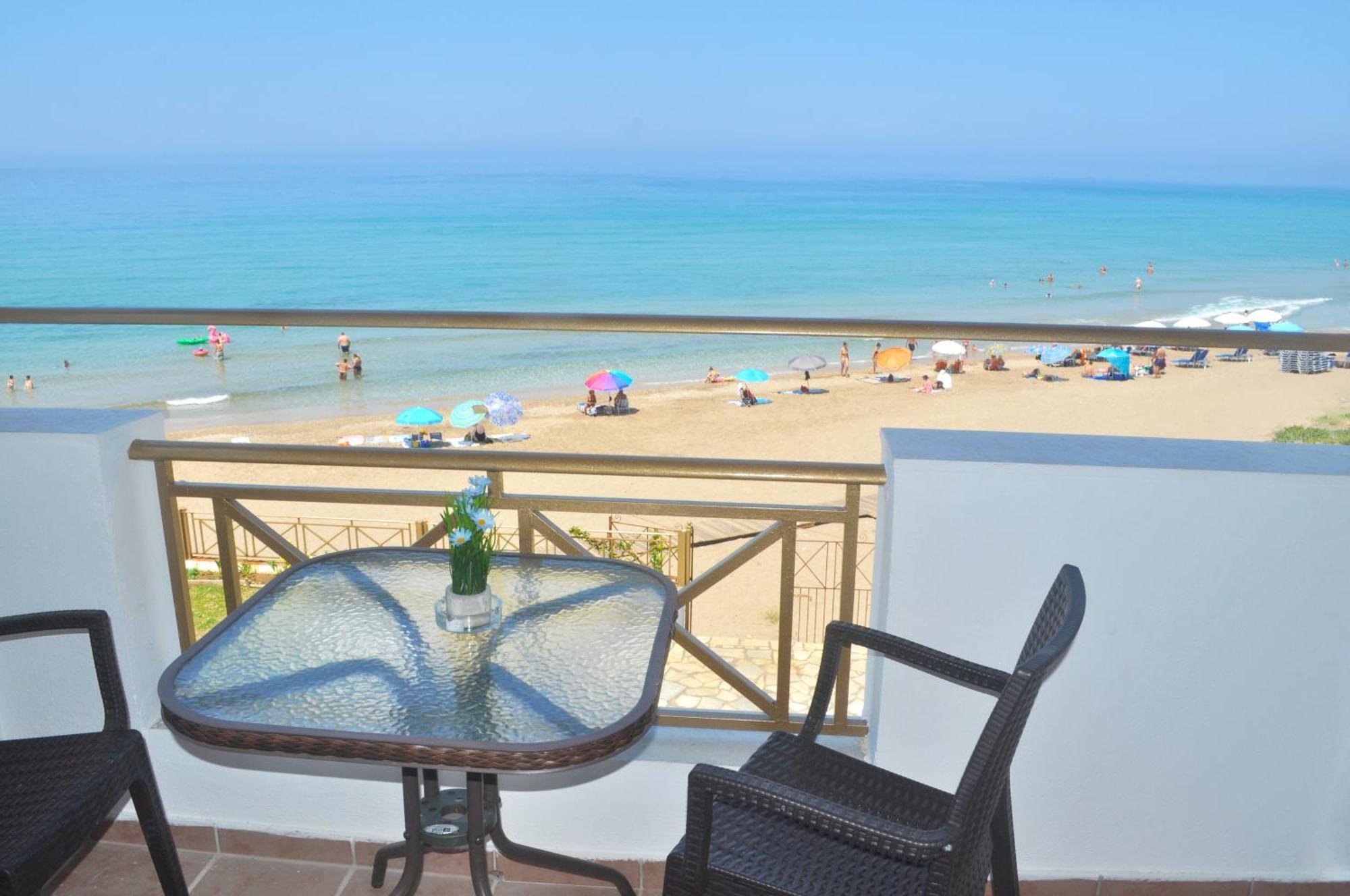 Apartment Beachfront 2-bed Luxury - Agios Gordios, Corfu, Greece
