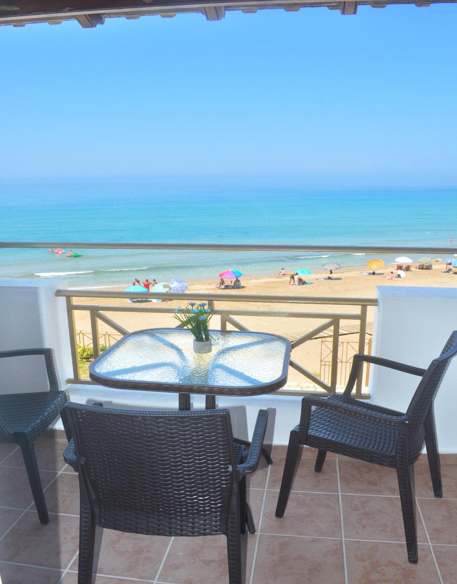 Beachfront 2-bed Luxury - Agios Gordios, Corfu, Greece * Agios Gordios (Corfu)